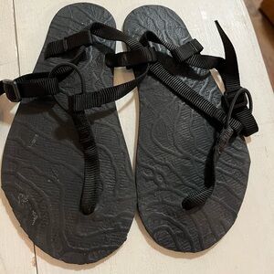 Unshoes Keota Minimalist Barefoot Sandals size 40